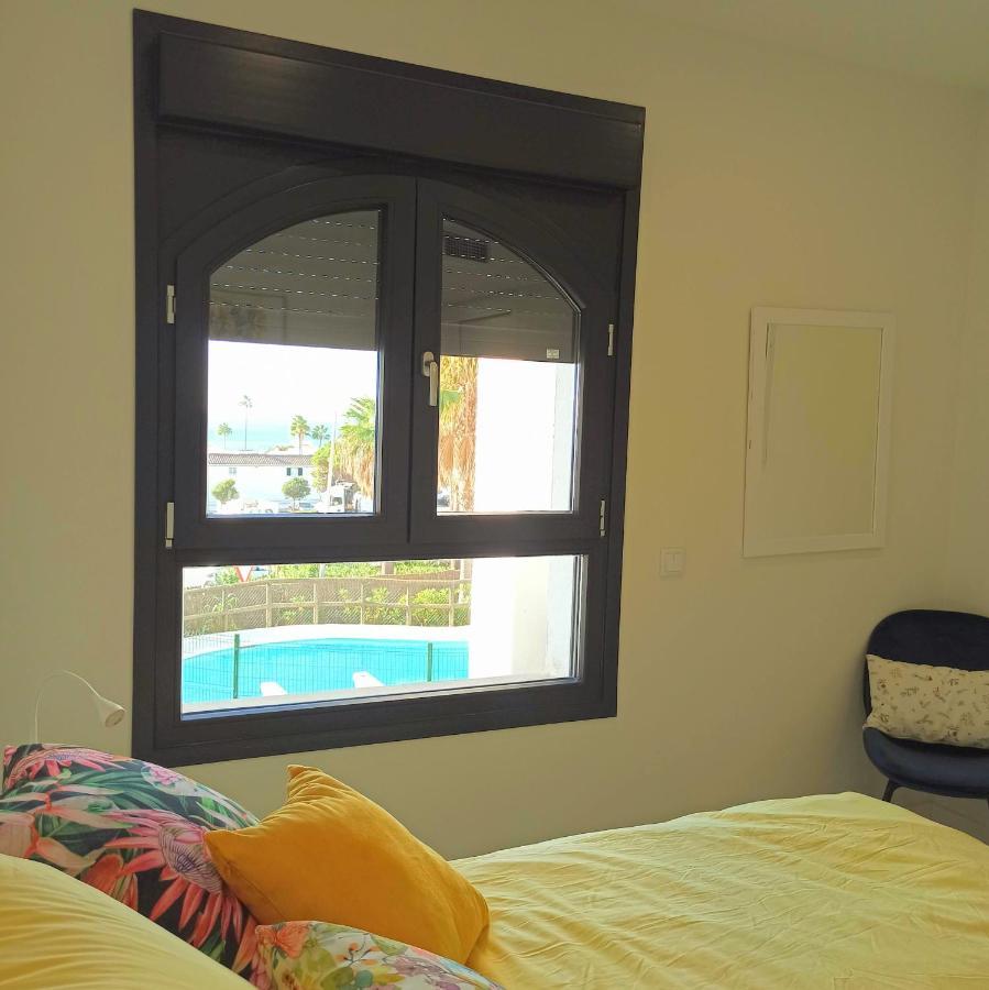 La Paloma Beach Apartment With Pool By Casa Del Sol Hr Manilva Extérieur photo